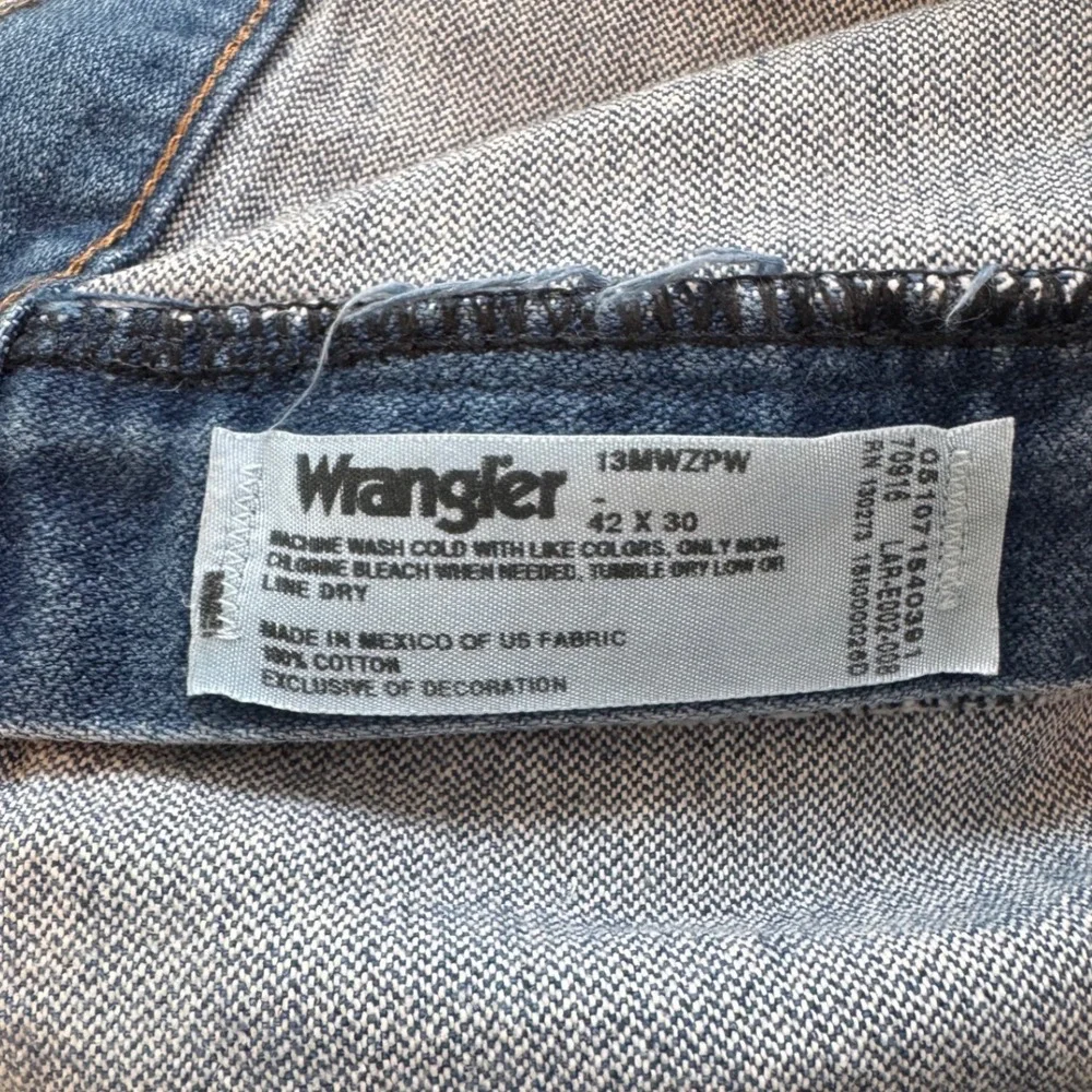 Wrangler cowboy cut